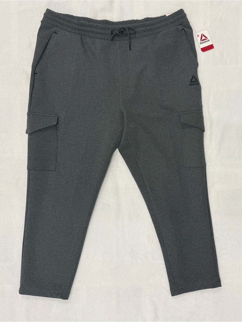 NWT Reebok Men's 3XL Gray Cargo Sweatpants Tapered Slim